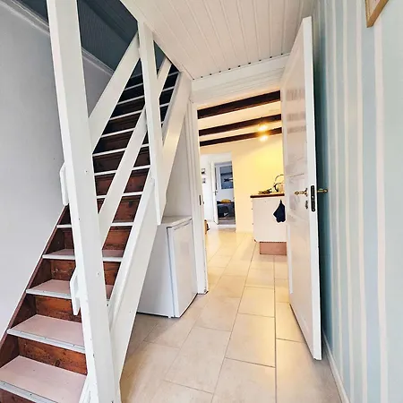 Vakantiehuis Idyllic Surrounded By Fields Tranekær