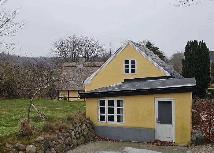 Semesterbostad Idyllic Surrounded By Fields Tranekær