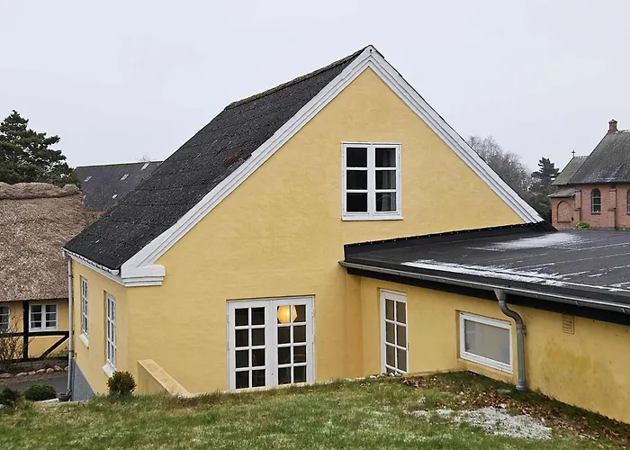 Semesterbostad Idyllic Surrounded By Fields Tranekær