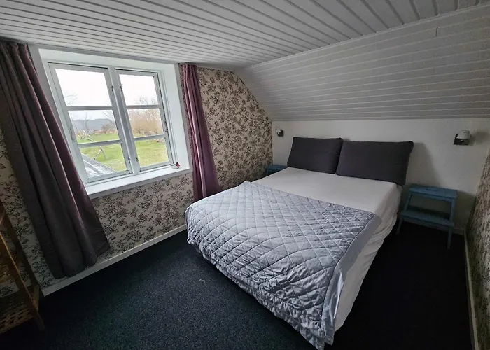 Semesterbostad Idyllic Surrounded By Fields